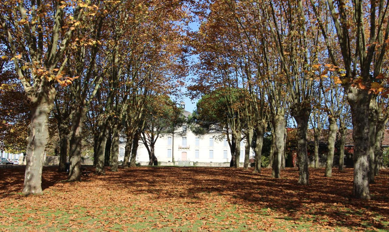 Les Chambres D'Eugenie Poyanne 外观 照片